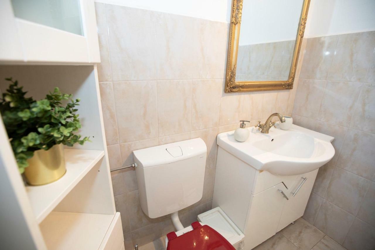 Apartament Central Deal Sibiu Luaran gambar