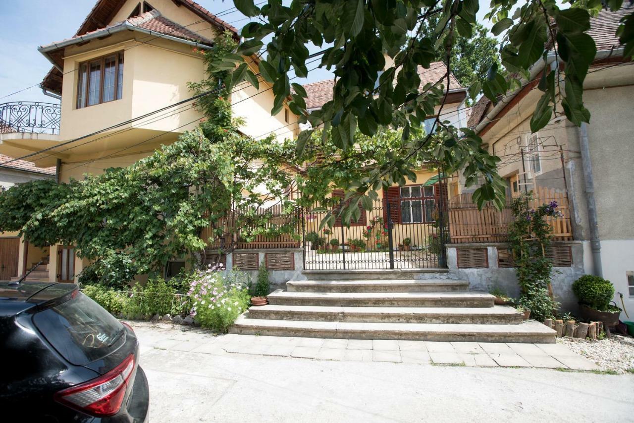 Apartament Central Deal Sibiu Luaran gambar